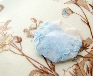 how to make the vintage lace cabochon