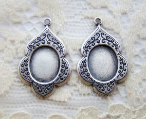 Antiqued Silver Ox Fancy Engraved 10x8mm drop setting